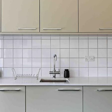Modern 3 Bed Apartment In Tottenham Londres Exterior foto